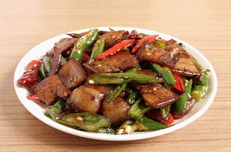 具有乡土风味的农家小炒肉怎么做更好吃 具有乡土风味的农家小炒肉怎么做更好吃