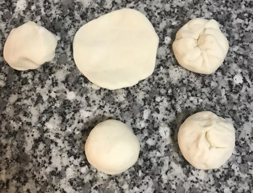 狮子头包子口感美味,包子份量十足,可口满足