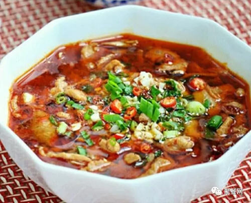 红绿相间,麻辣鲜香的水煮肉片简单做法教程