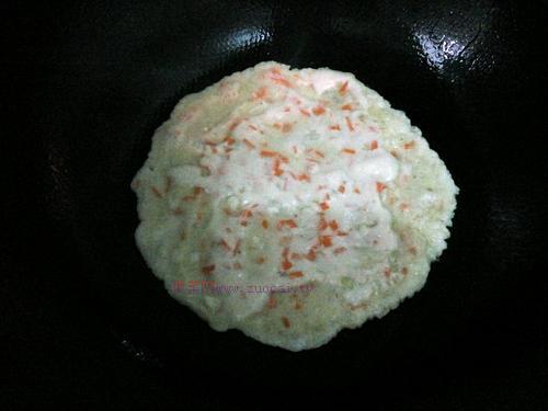 美味可口的胡萝卜鸡蛋饼的做法图解