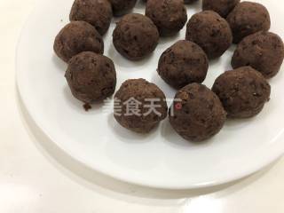 艾草青团最正宗的做法 家常艾草青团的做法