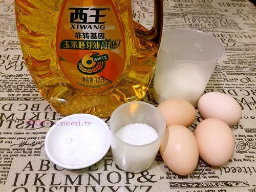 清水小蛋糕的做法  清水小蛋糕怎么做比较好吃