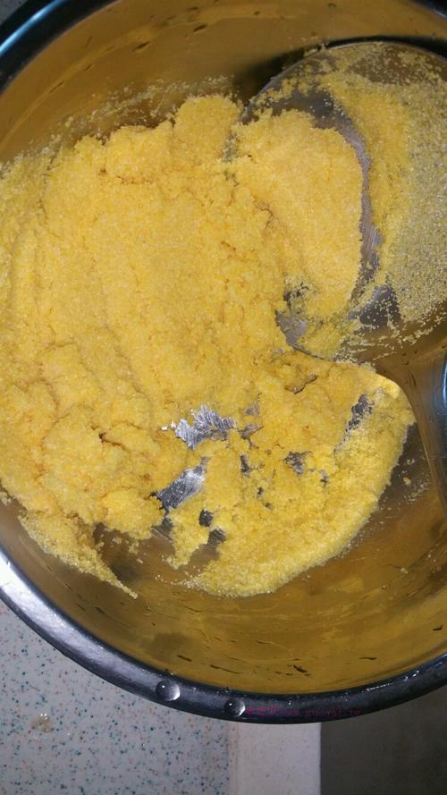 奶香玉米饼的做法