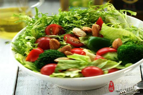 夏日白领杏仁蔬菜减肥餐