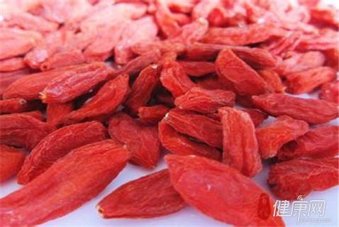 中壮年白发吃什么好呢