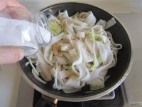 干炒牛河的家常做法(干炒牛河的家常简单做法大全)