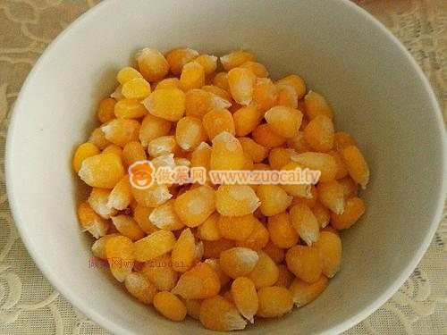 xo酱玉米粒炒菜心杆杆的做法(农家玉米酱做法)