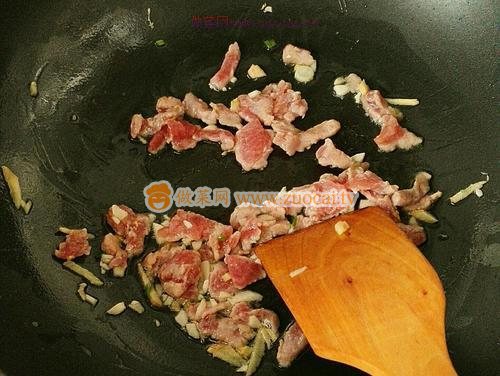 xo酱玉米粒炒菜心杆杆的做法(农家玉米酱做法)