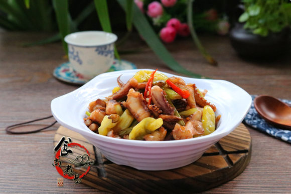 泡椒鱿鱼须