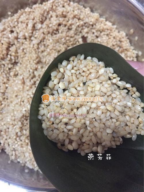 香菇肉粽的做法