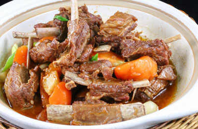 湖南风味红焖羊排的家常做法 怎么红焖羊排香味浓郁 湖南红烧羊肉的家常做法