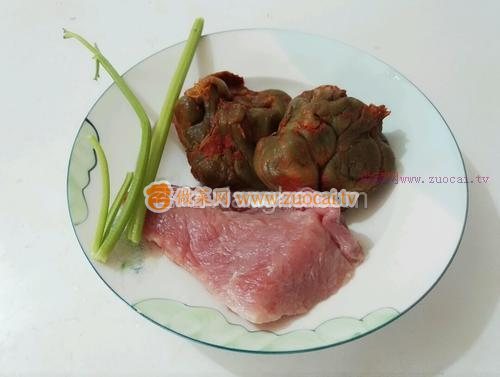 榨菜肉丝汤的做法