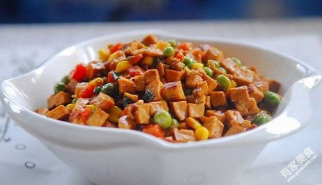 香干炒大杂烩(干锅大杂烩里面加什么配菜)