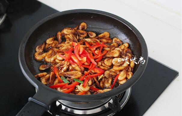 眉飞色舞——家常菜韭菜炒河虾的图解做法的做法步骤7