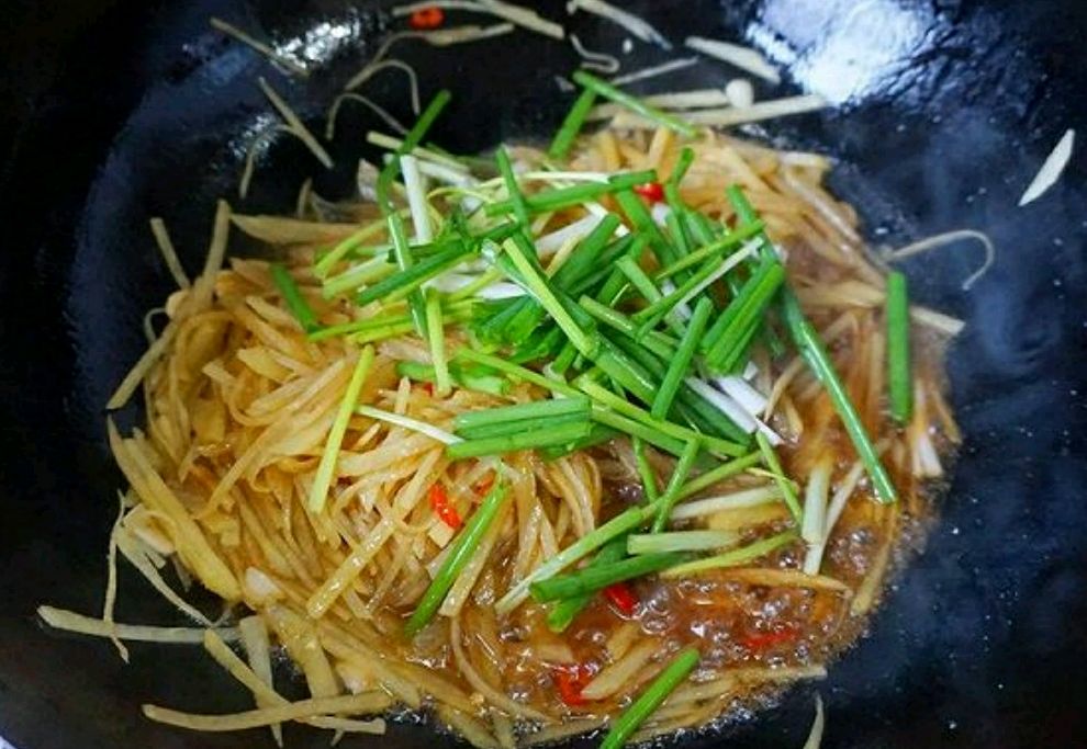 酸辣土豆丝?(清爽家常菜)的做法步骤8