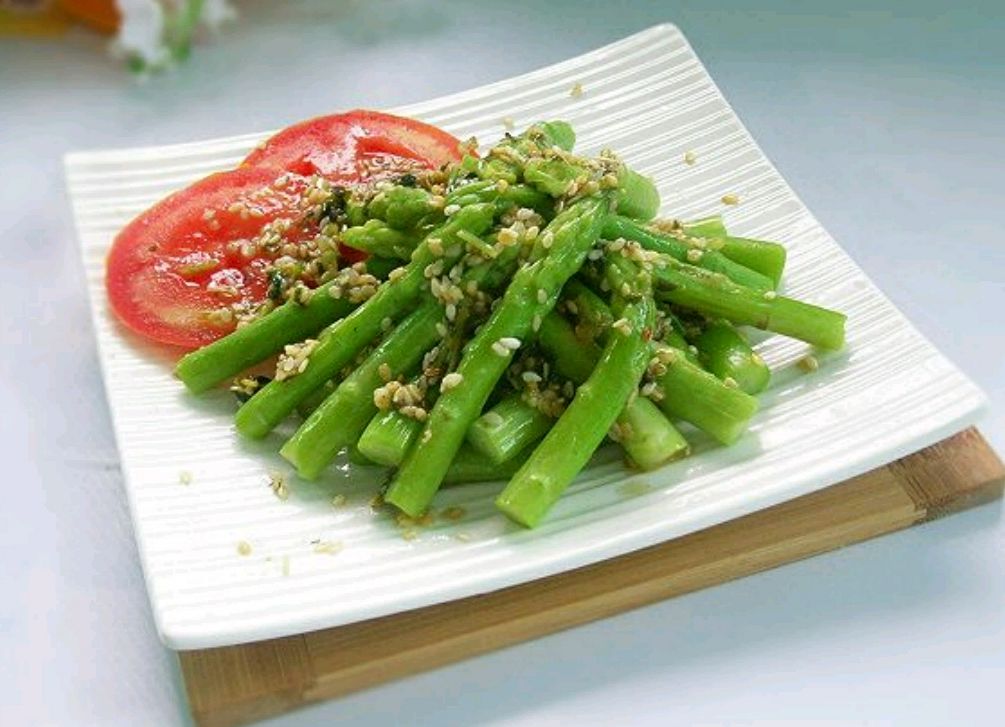 柠檬芝麻拌芦笋的做法步骤7