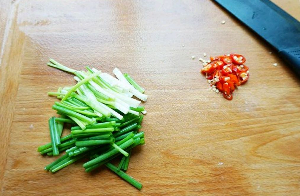 酸辣土豆丝?(清爽家常菜)的做法步骤4