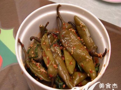 尖椒泡菜(尖椒泡菜的腌制方法)