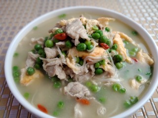翡翠蛋花肉,一道美味又养生的翡翠蛋花肉就好啦~
