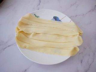饺子皮油泼面_饺子皮油泼面好吃吗
