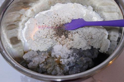 鲜虾豆腐饼的做法  鲜虾豆腐饼怎么做好吃