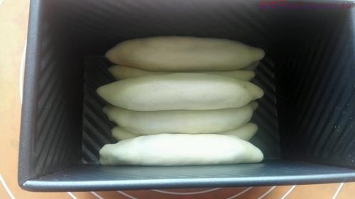 口感柔软香甜，视觉效果极佳的豹纹土司的做法教程
