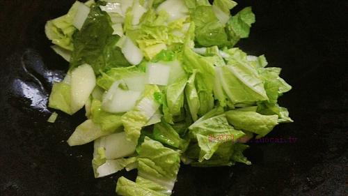 山药牛肉汤年糕怎么做