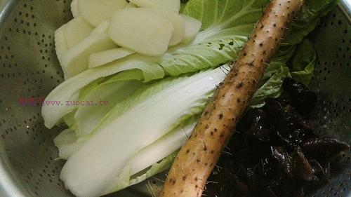 山药牛肉汤年糕怎么做