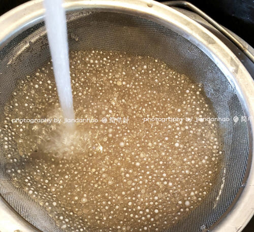 网红芒果西米露好看又好吃，在家自己DIY也相当简单