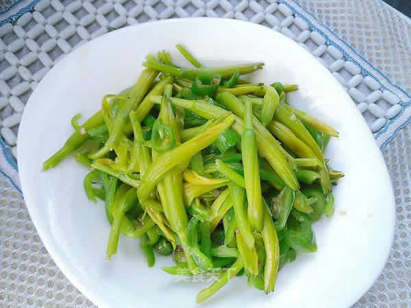 营养丰富的天然食材金针菜怎么吃