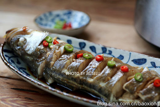 怎么做清蒸鲈鱼鱼肉才鲜嫩好吃
