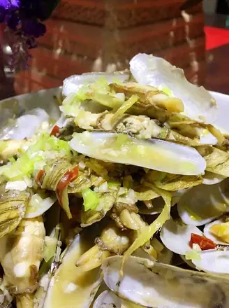教你轻松做出肉质鲜美的炒蛏子