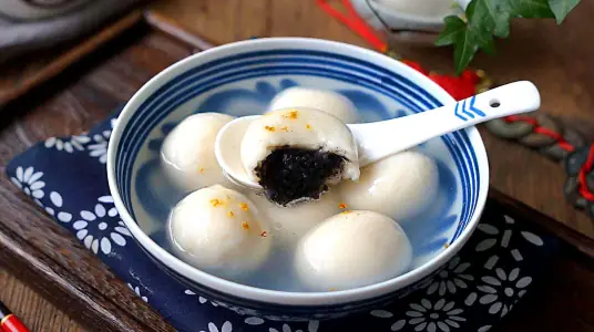 汤圆怎么做，从用料到成品，一步步教你做出美味的汤圆