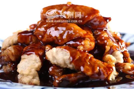 生爆鳝片，外脆内嫩，清香四溢，酸甜可口