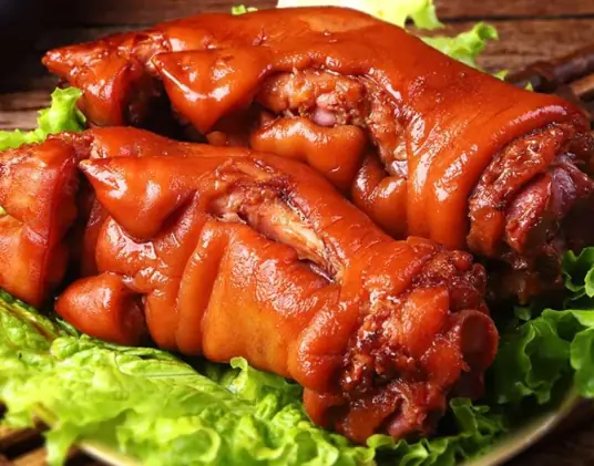 家常美味酱猪蹄，简单几步，轻松学会传统佳肴的制作方法