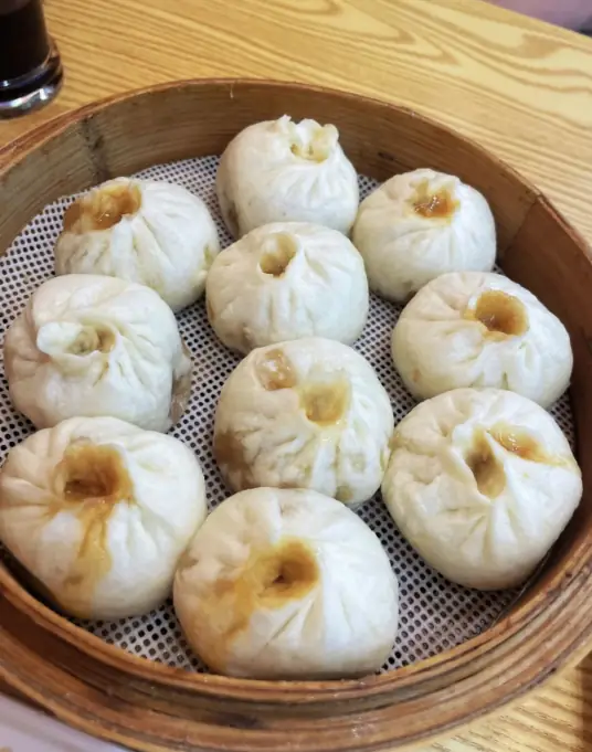 小笼包的做法与独家配方，轻松学会制作美味小笼包！