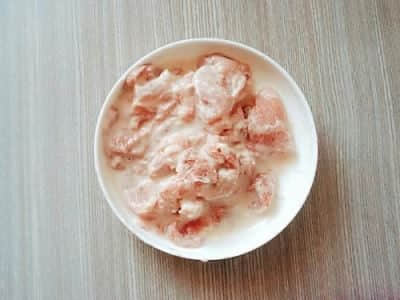 外焦里嫩，酥脆还不油腻的锅包肉怎么做