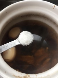 当归首乌红枣汤具有调经滋补、促进血液循环的作用