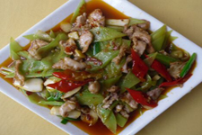 让我们一起来学习制作这道美味的莴笋炒肉