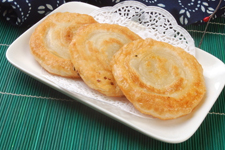 分享三种口感不一样的油饼家常做法
