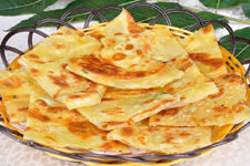 分享三种口感不一样的油饼家常做法