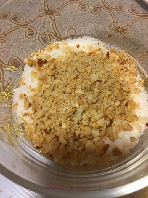 样式丰富，口味多样的干果椰丝炼奶球怎么做？