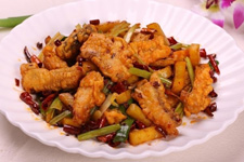 鲤鱼的做法，肉质鲜美，营养丰富而深受大众的喜爱