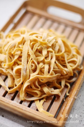 南瓜面条怎么做？既营养又美味