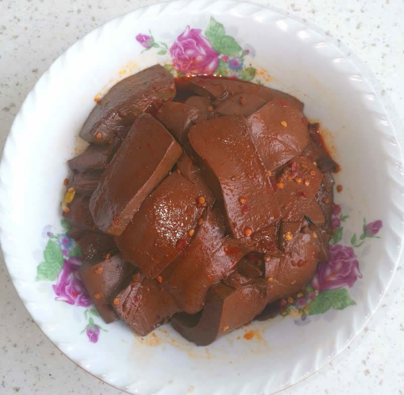 爽口开胃的水煮鸭血是怎么做出来的呢？