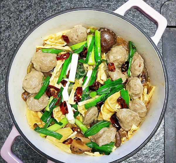 家常炖菜的做法介绍，天凉来一锅，全身暖乎乎