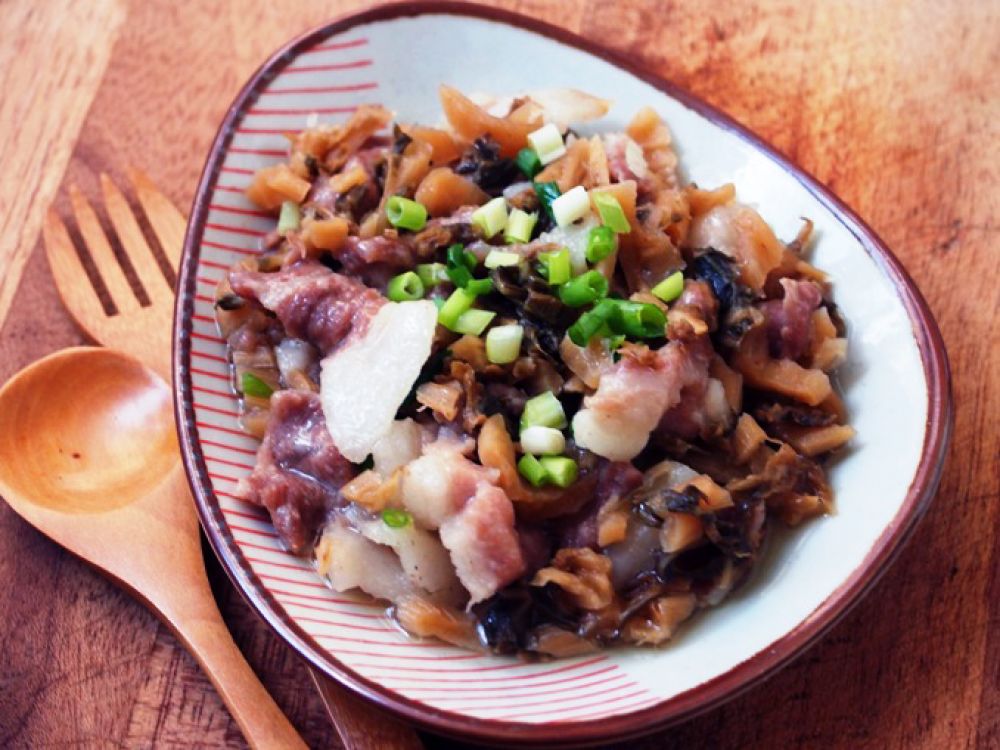 红枣小米粥，营养与美味的融合