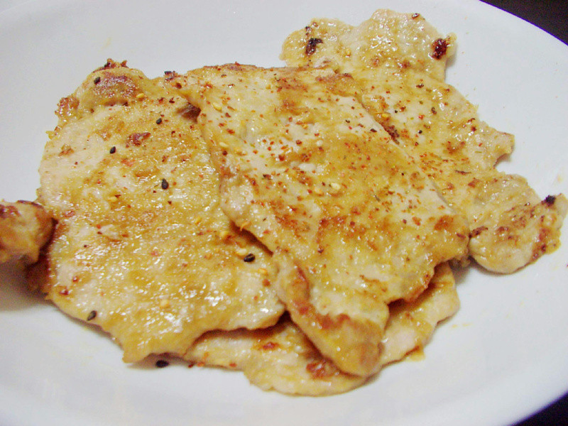 探索黄豆芽的美味之旅，如何将简单的食材烹饪成佳肴